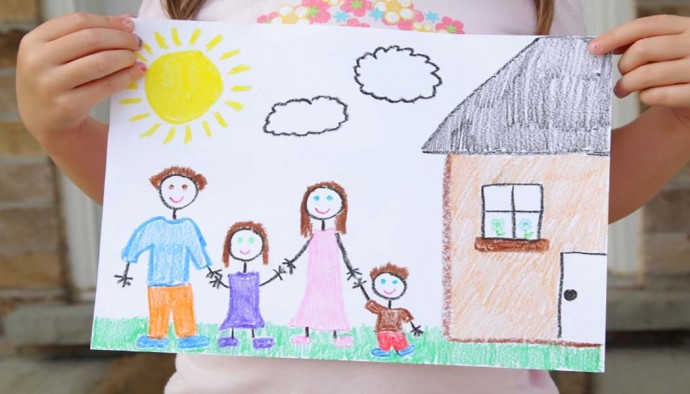 REMAX_family_drawing